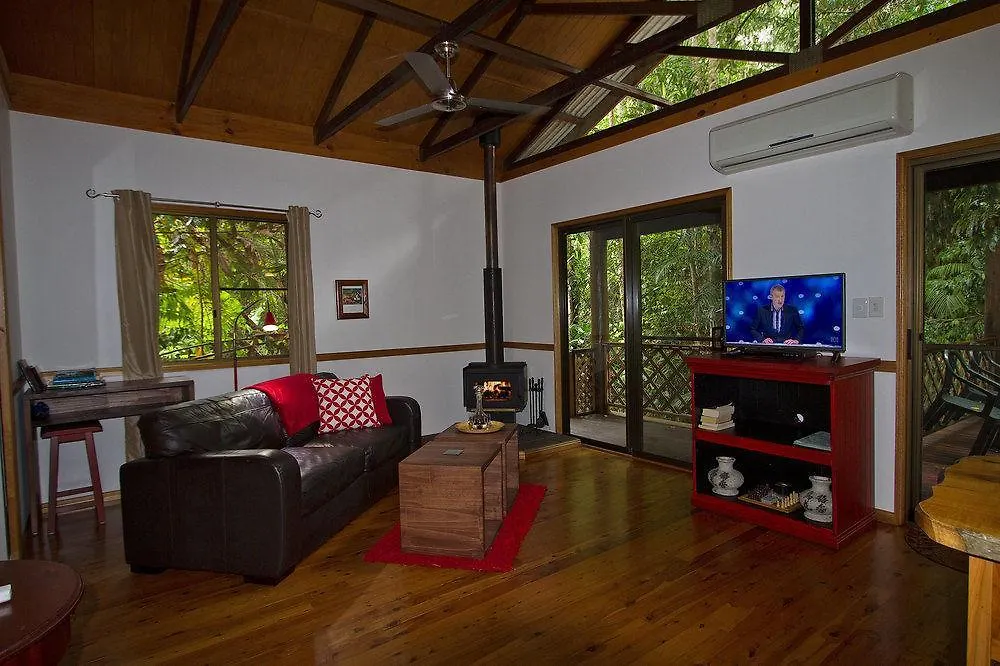Crater Lakes Rainforest Cottages Yungaburra Holiday park