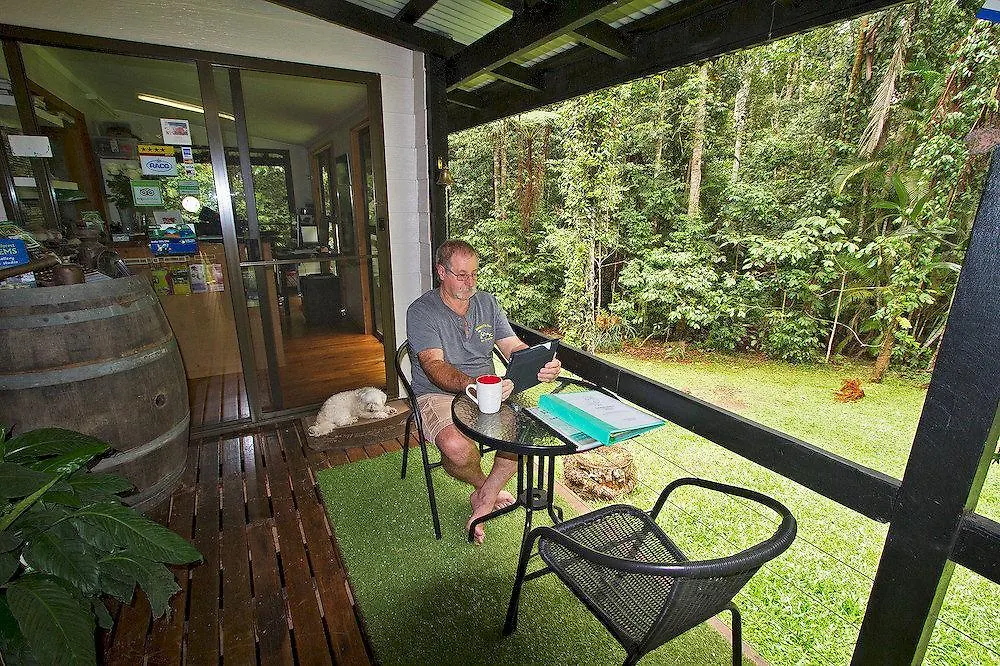 Crater Lakes Rainforest Cottages Yungaburra