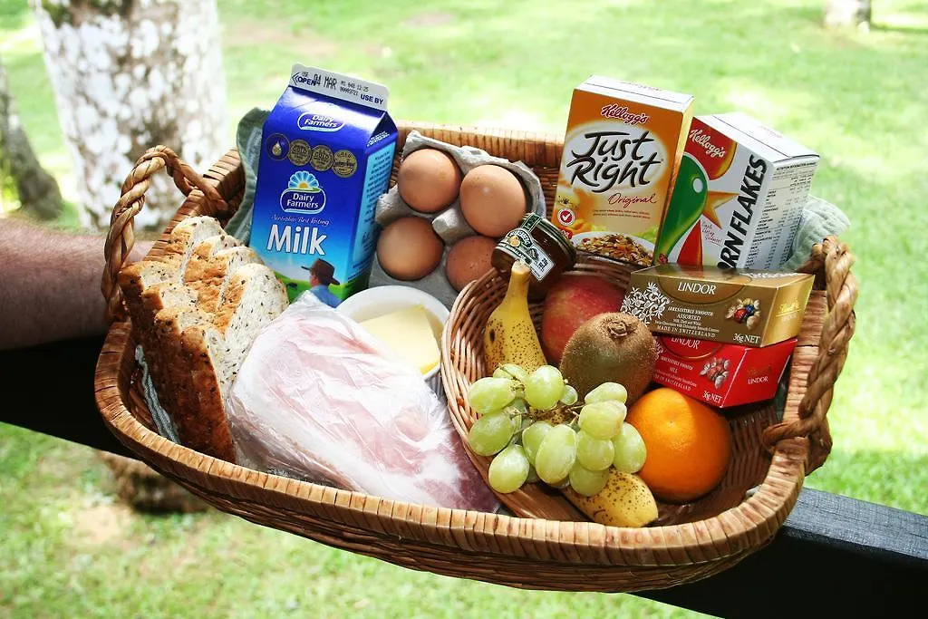 Crater Lakes Rainforest Cottages Yungaburra 5*,  Australia