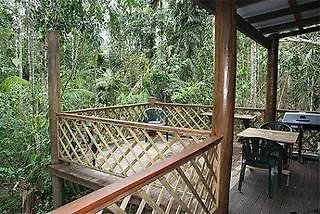 Holiday park Crater Lakes Rainforest Cottages Yungaburra